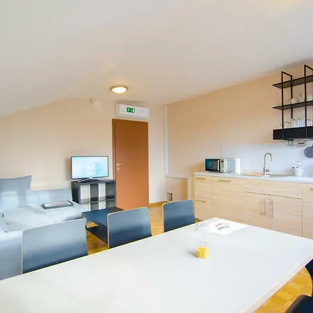 Apartma Cskfp